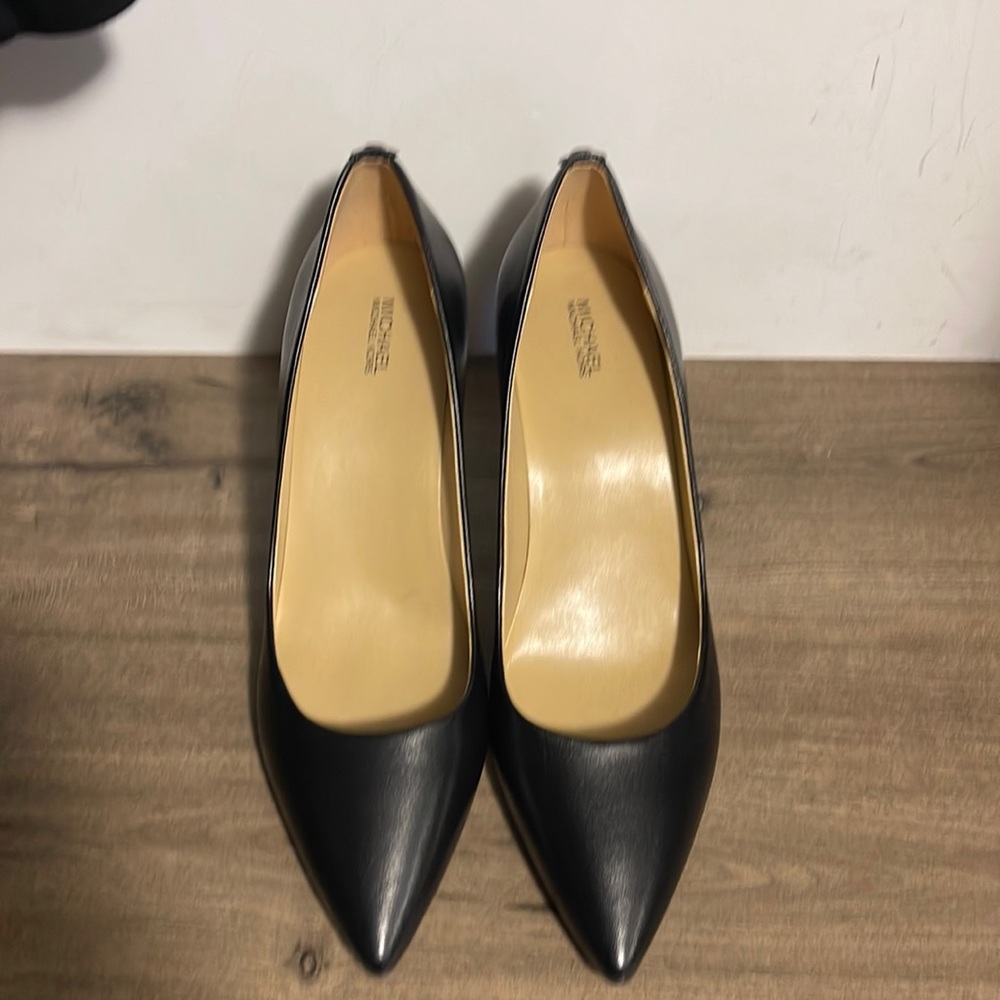 Women’s size 12 Michael Kors 2.5 inch heels